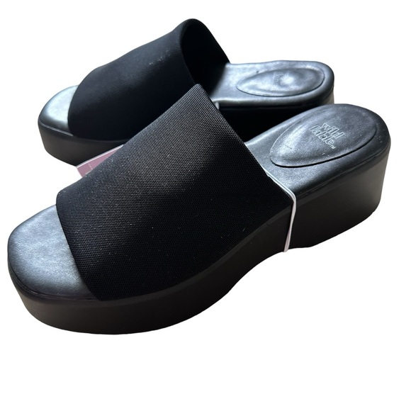 Wild Fable NWT size 8 Steve Madden inspired shoe. - Picture 2 of 5